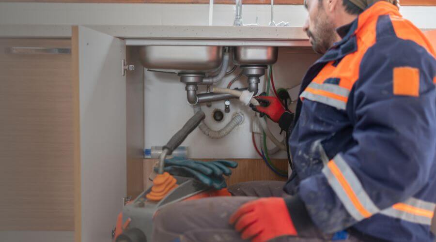 Local expert plumbing services in Edroy, TX